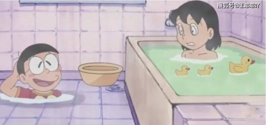 【beat·365】
搞笑图片：大叔模拟明星照片(图27)