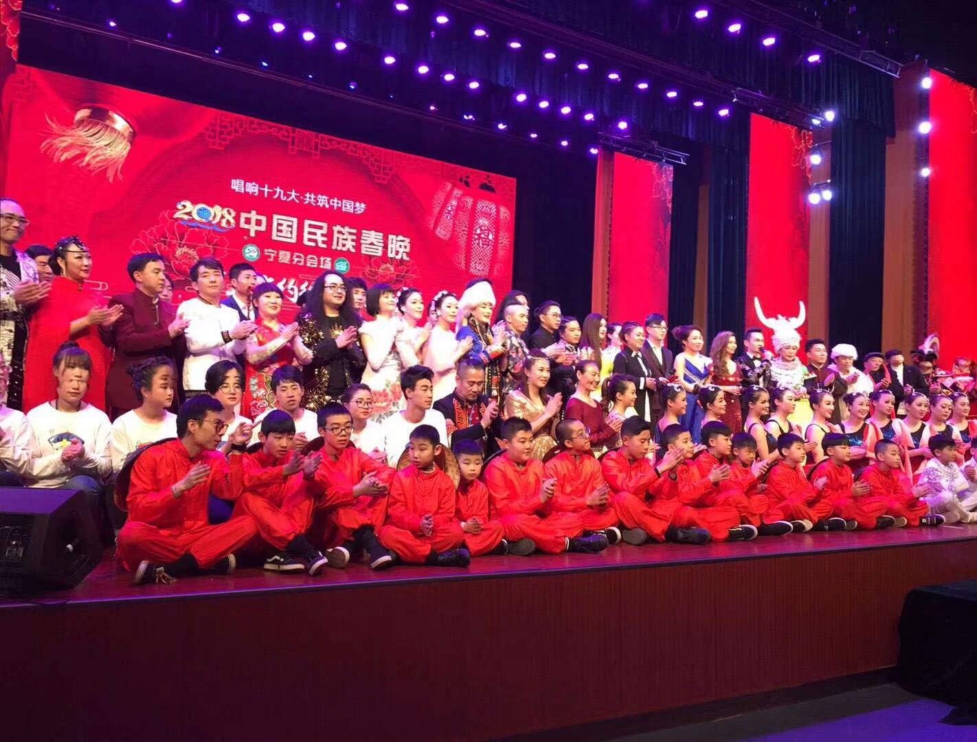 beat365官网-深度-复盘国足：终找到最合适阵型 郑智作用无可替代